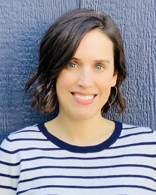 Nicole Saunders